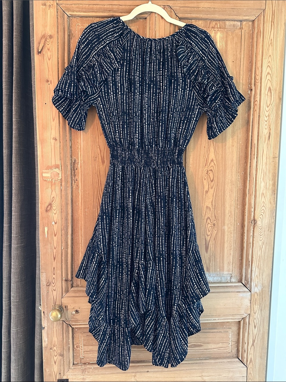 Navy Patterned Ruffle-Sleeve Midi Dress - Picture 5 of 5